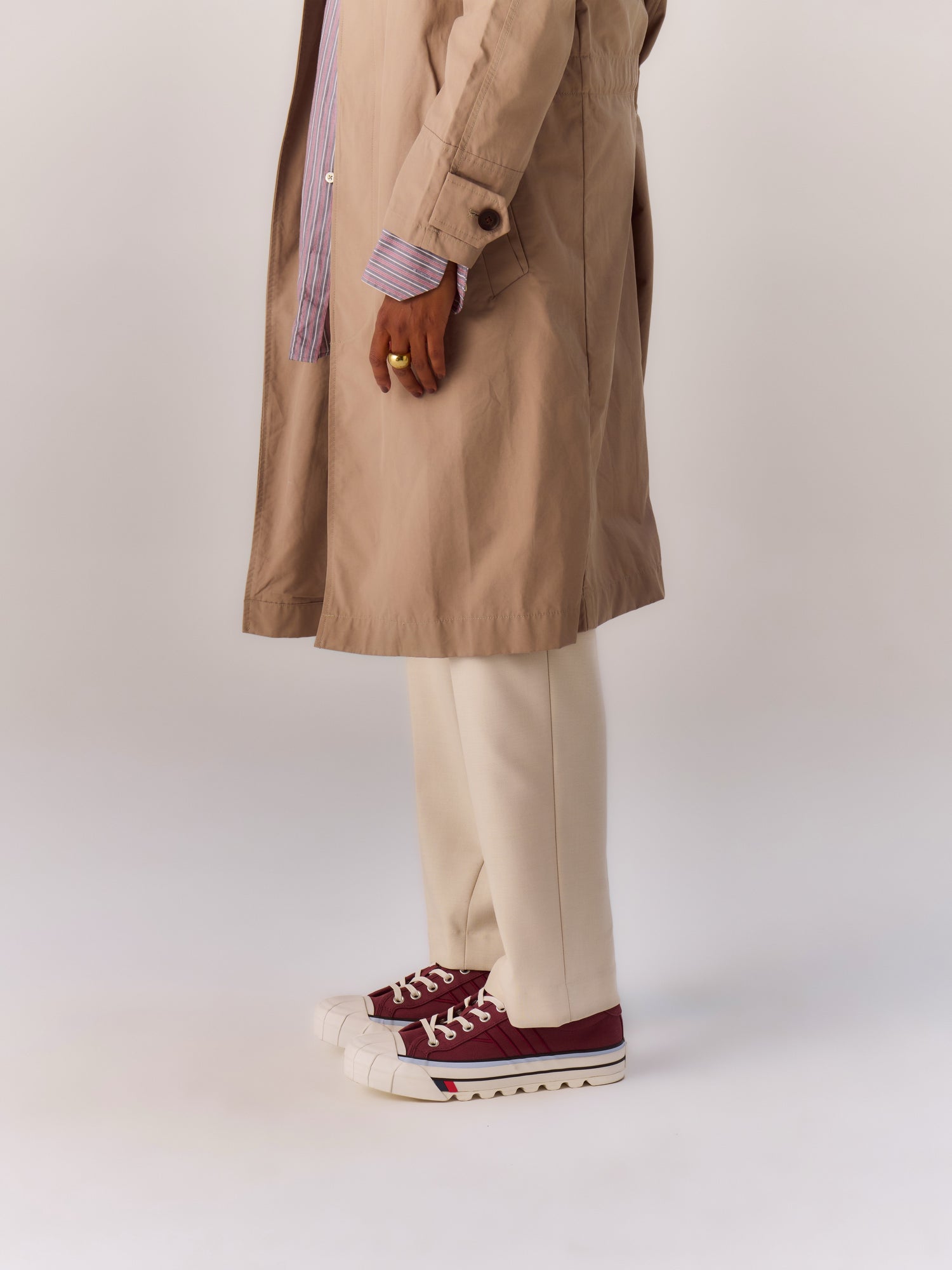 Intrepid in canvas merlot