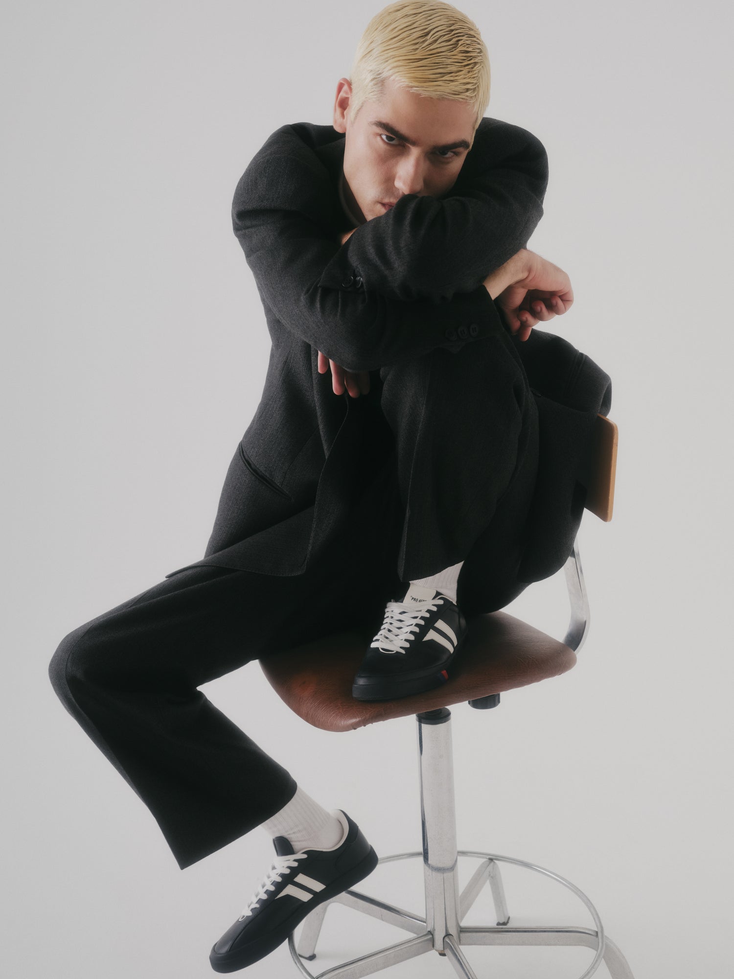 Court Ace in Pelle Nera e Bianca