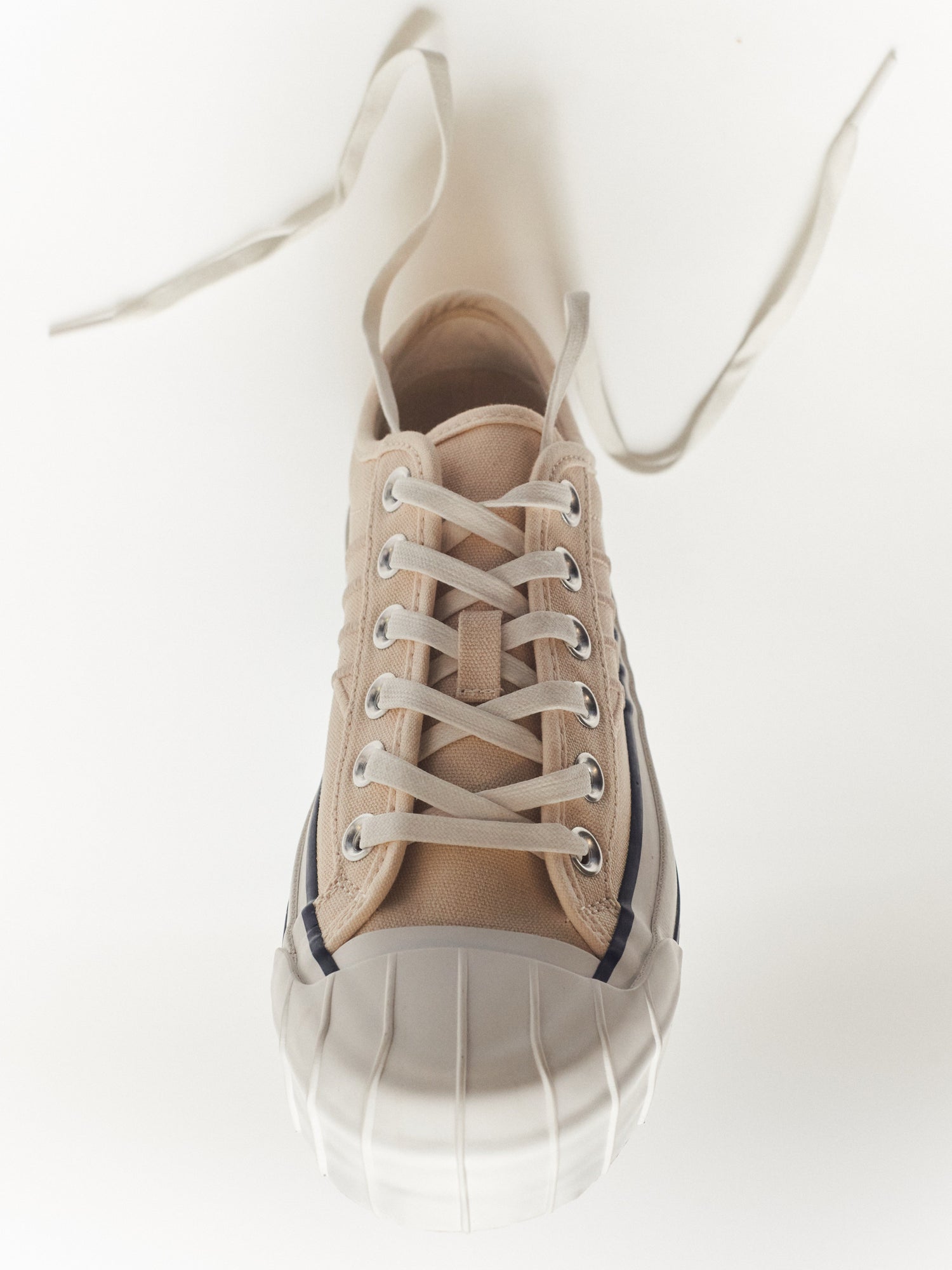 Intrepid in canvas avorio