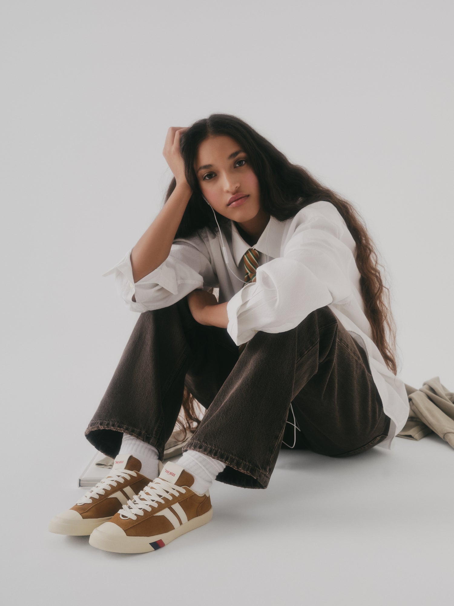 Court Ace in Suede Ruggine e Crema