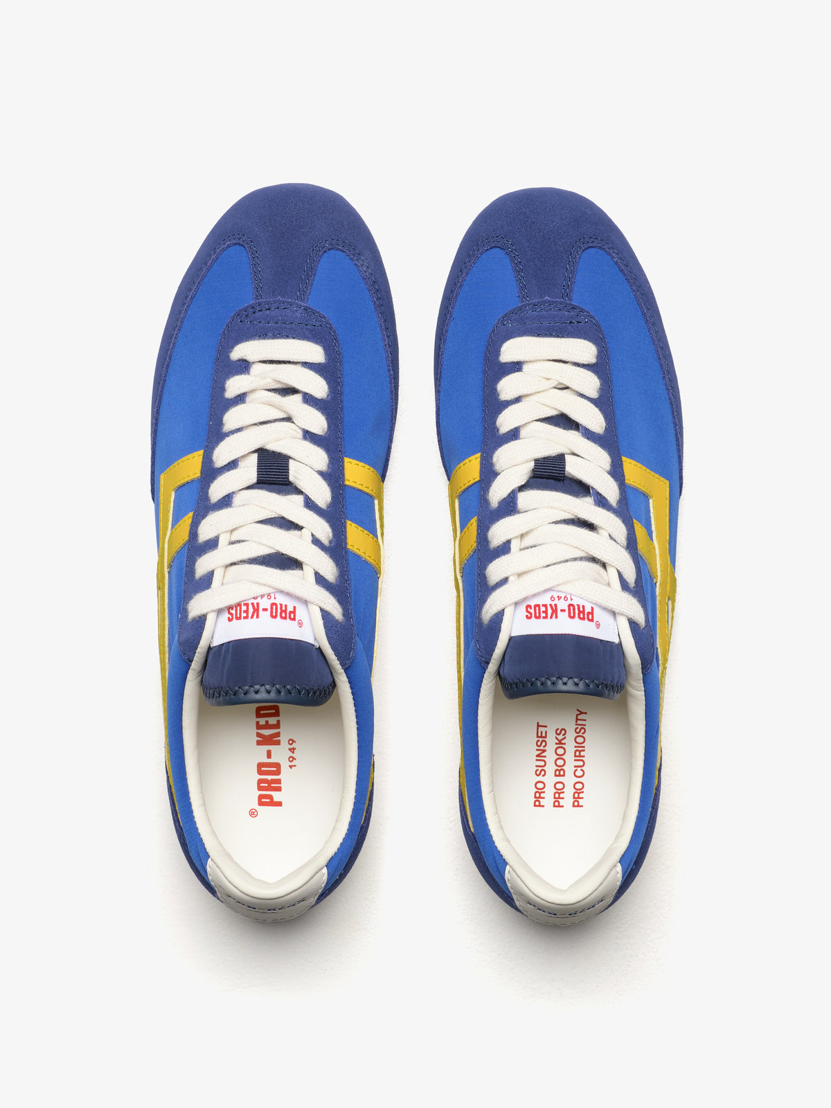 Pro-Keds Racer 77 da uomo, paio di sneaker blu e gialla, vista dall'alto