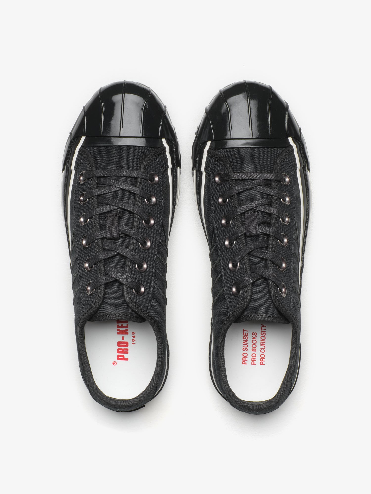 Intrepid in canvas onice nero