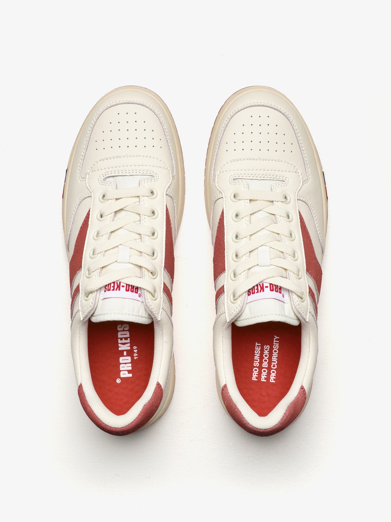 Sneaker da uomo Pro-Keds Sky in pelle crema e rossa, dettaglio collare imbottito