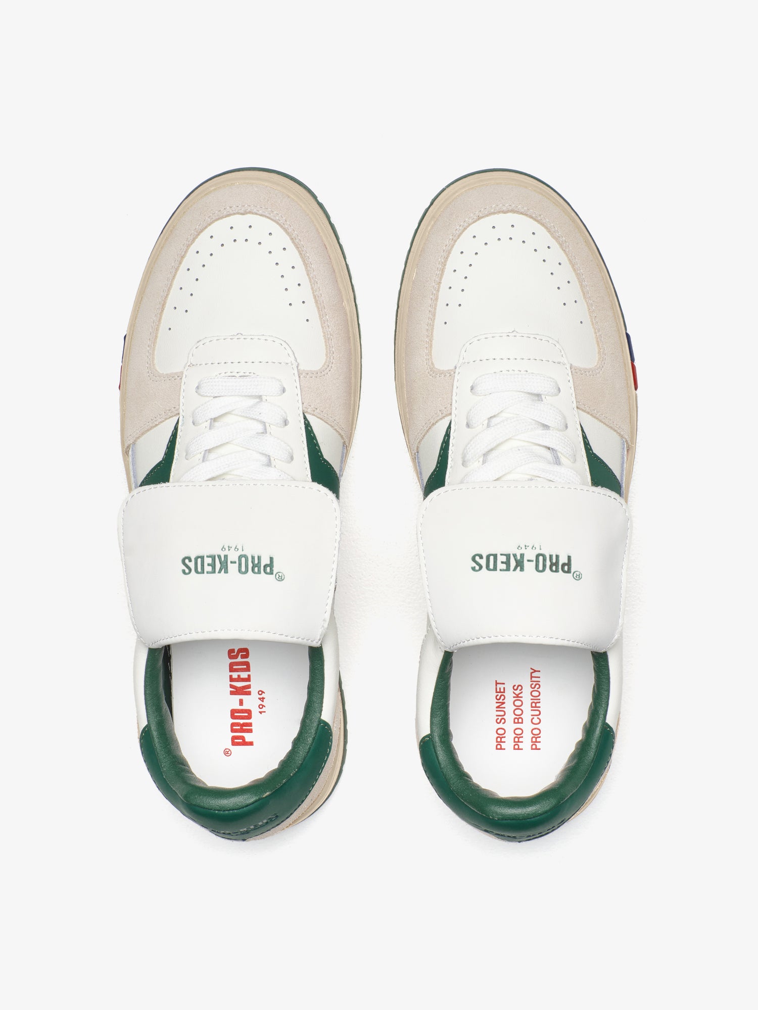 Interno con suola logata delle sneakers Pro-Keds Field King in pelle avorio e verde bottiglia