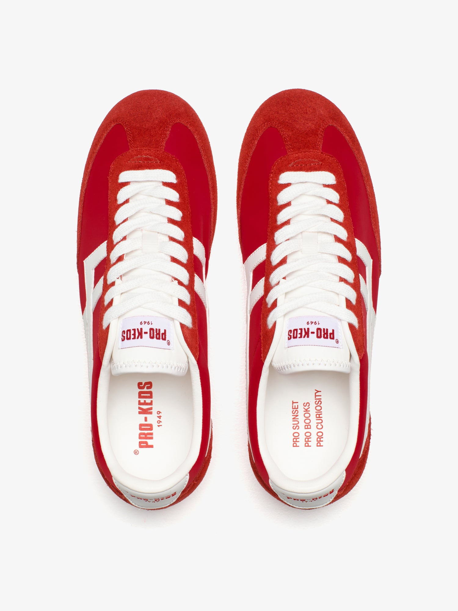 Racer 77 in red and white nylon
