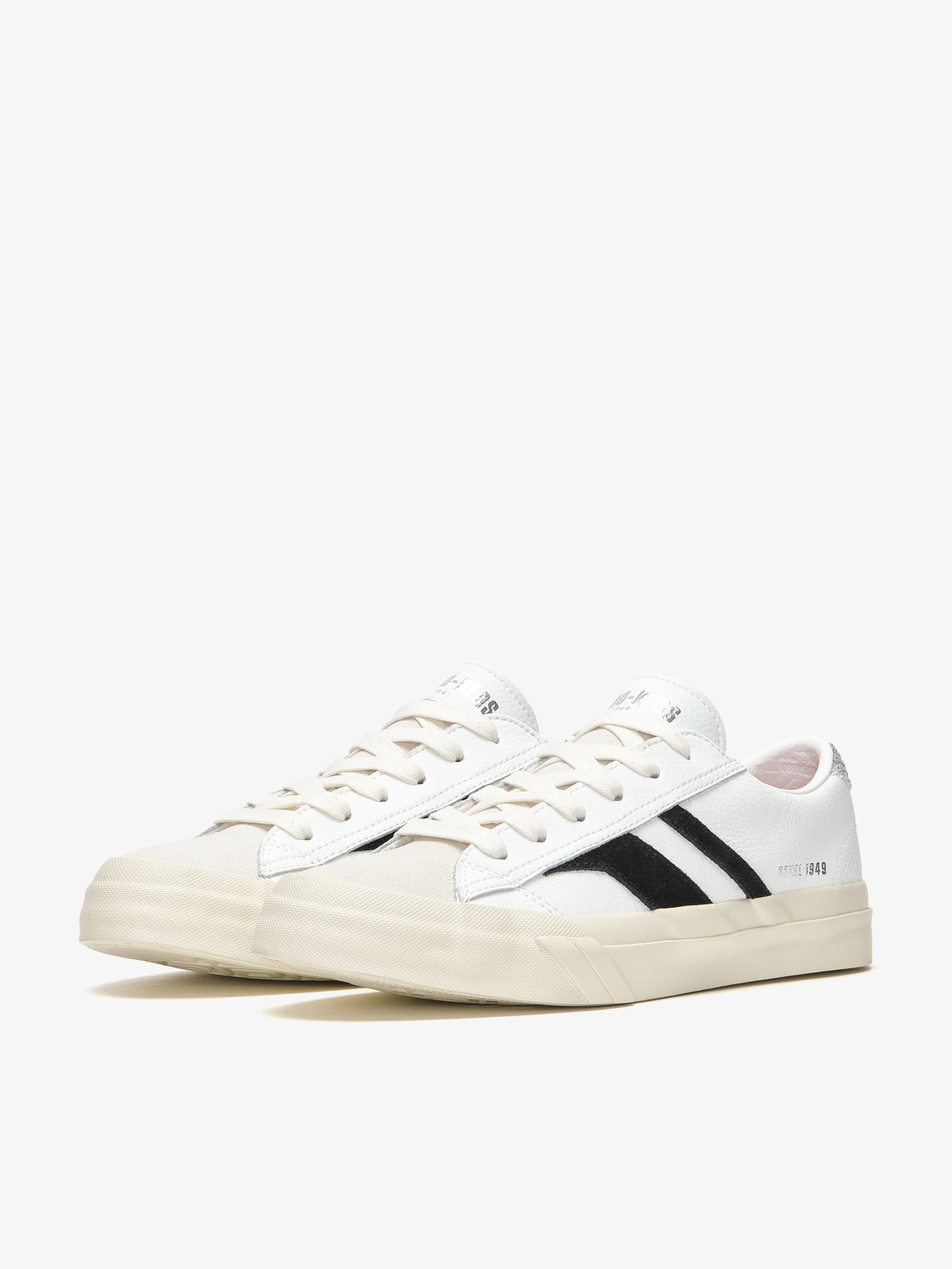 Sneaker da donna Pro-Keds Royal Classic in pelle bianco e nero, vista laterale e frontale
