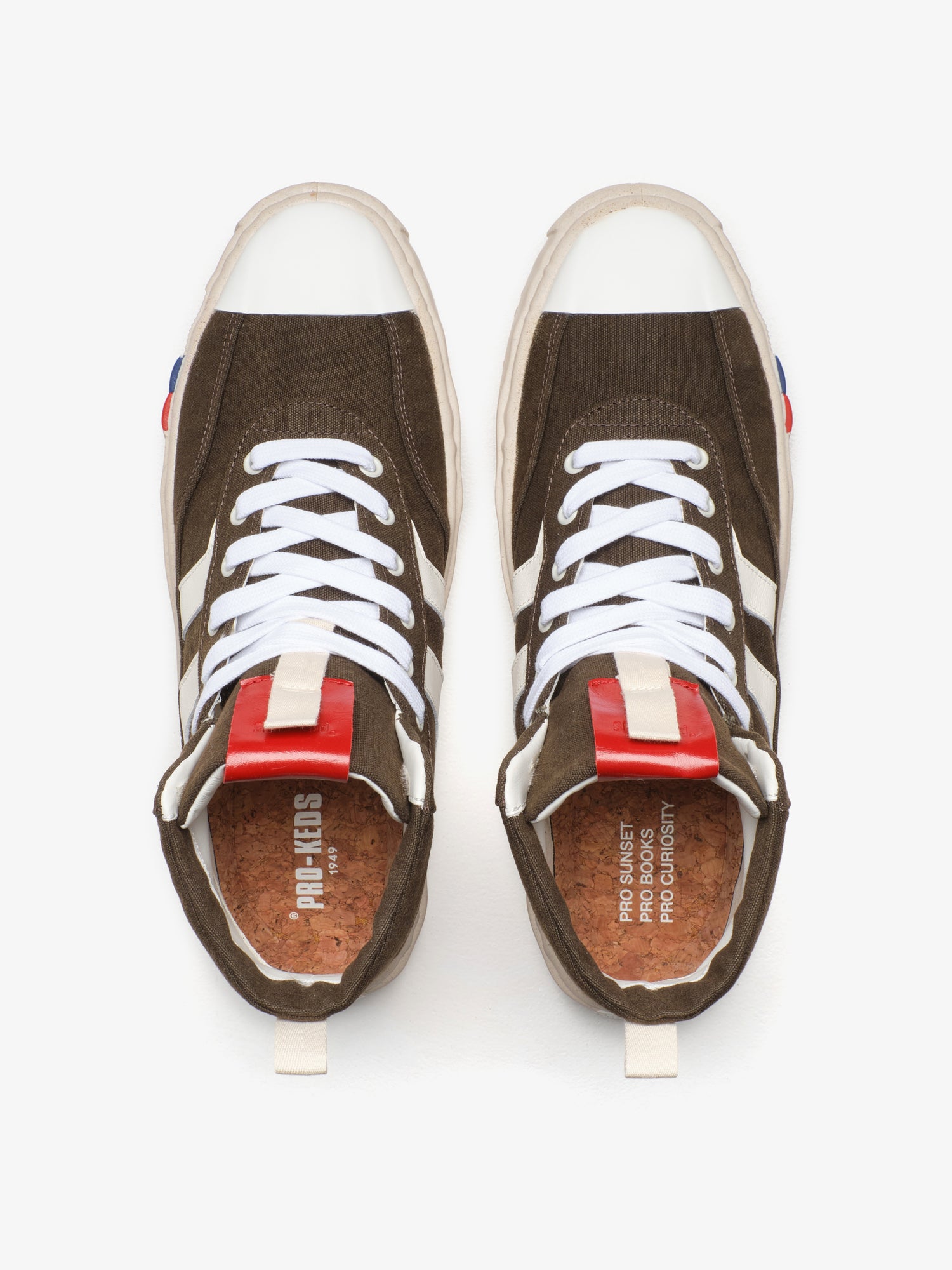 II Orbit in canvas stonewashed burnt umber