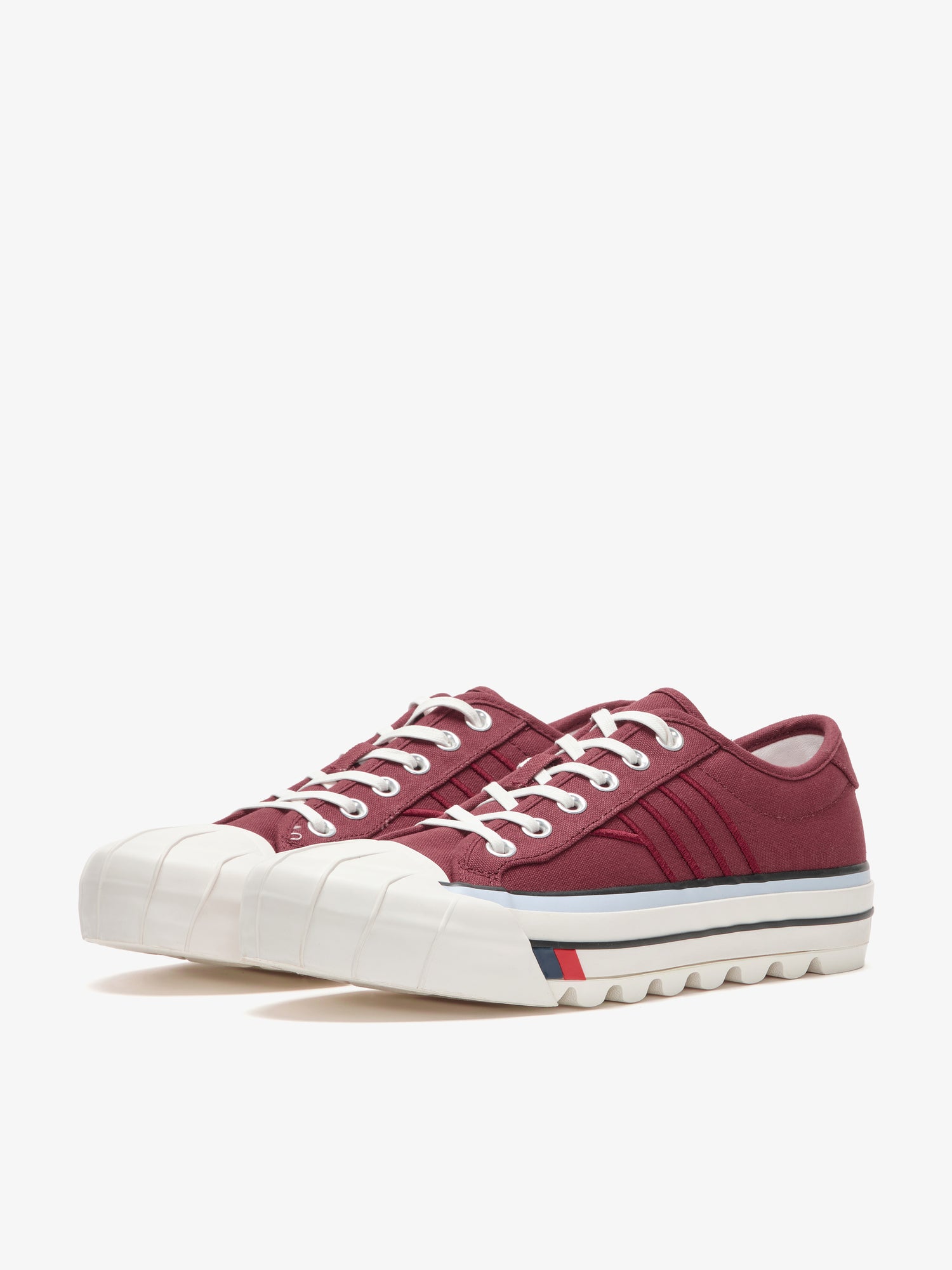 Intrepid in canvas merlot