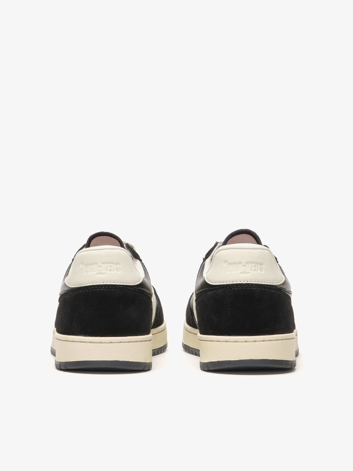 Retro sneaker Pro-Keds Sky in suede nero e crema