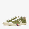 Court Ace in suede verde muschio