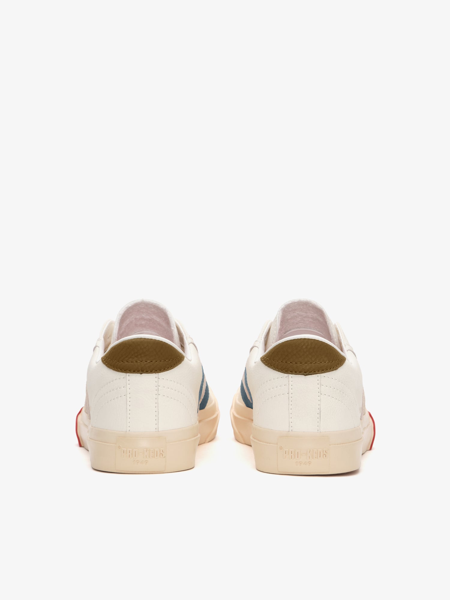 Royal Classic in Cream and Pastel Blue Leather